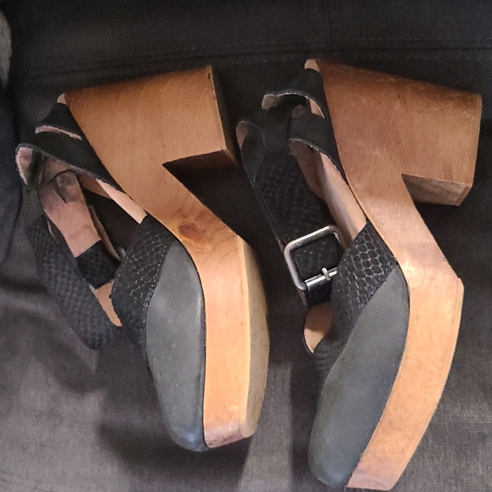 Free People Clogs